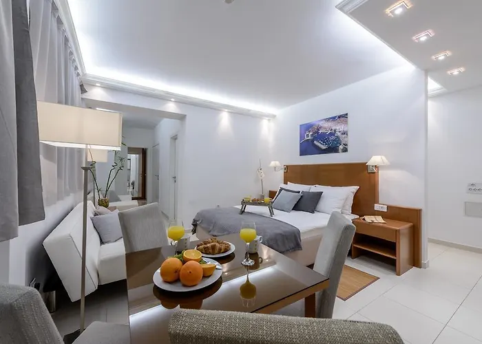 Comfort King Studio